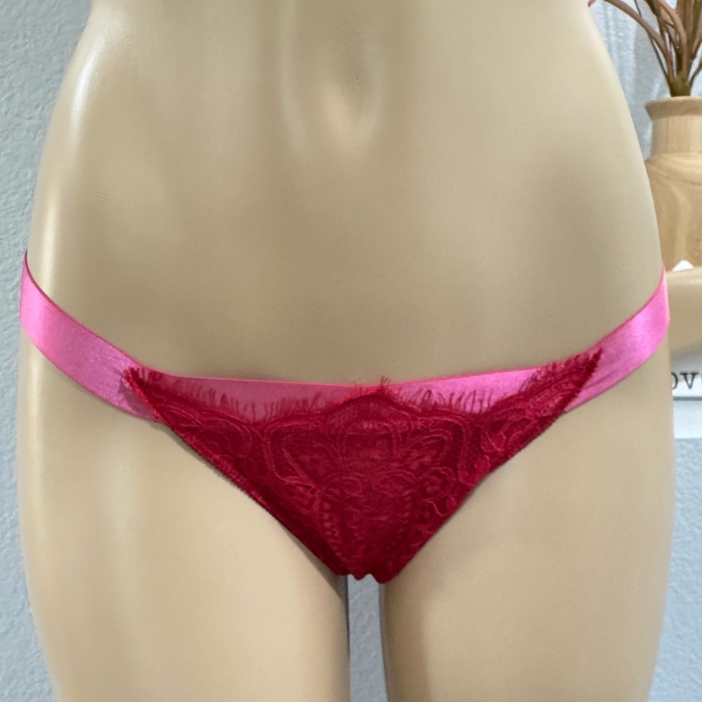 Stylestalker Jolee Pink Thong Women's Rose Floral Size S Small NWT
